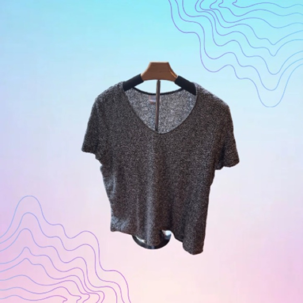 JACLYN SMITH Black & White Textured Short Sleeve Top
